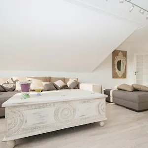Nilsson Apartment